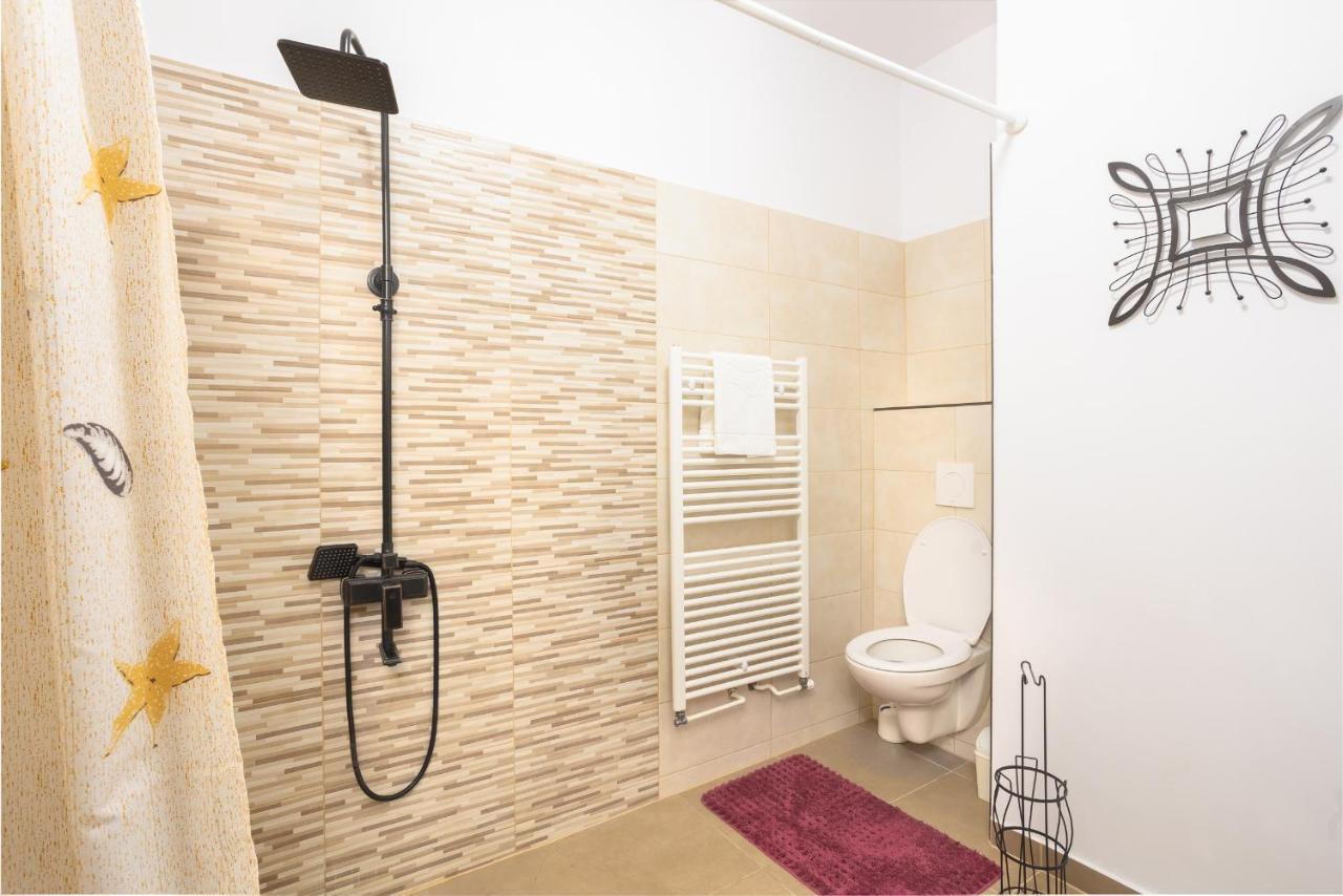 בראשוב Wagner Apartment מראה חיצוני תמונה